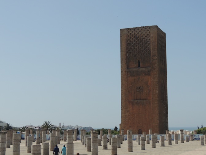 Marokko Rabat Hassanturm aussen - Petra Goetsch