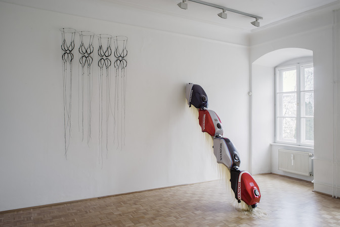 Alexandra Bircken, Anna Holtz - Galerie der Stadt Schwaz - 2019